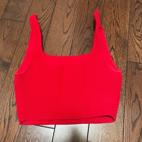 BABATON Red Tank - Picture 3 of 3